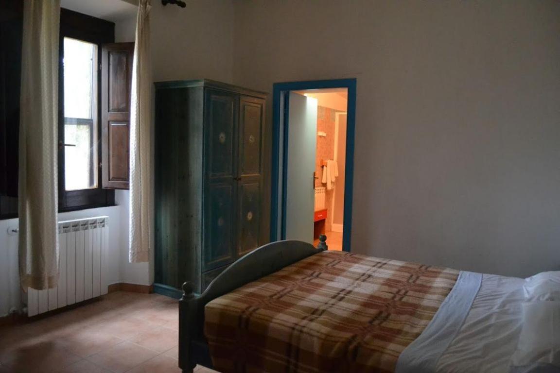 Agriturismo E Antica Fattoria Matteu Bed & Breakfast Teulada Ngoại thất bức ảnh